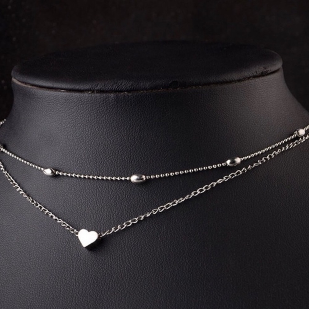 Dainty Heart Necklace - Picture 2 of 4